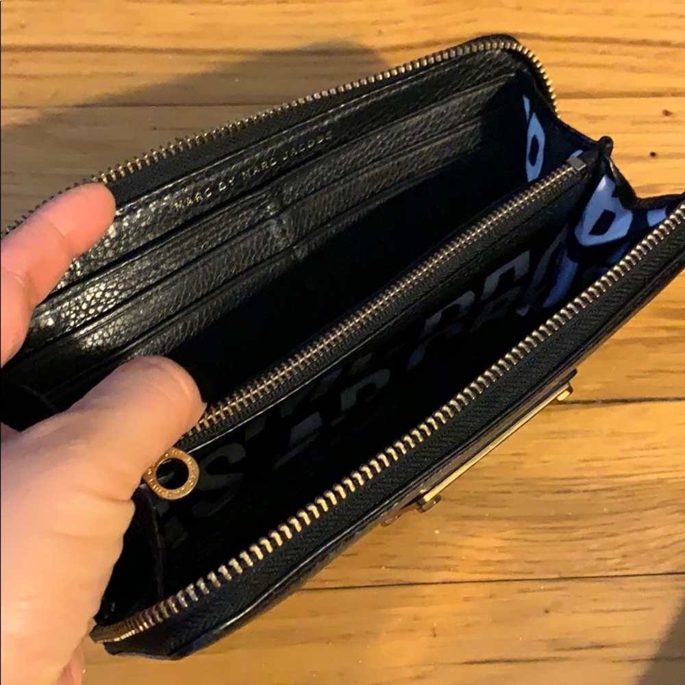 Marc Jacob Wallet - Picture 4 of 6